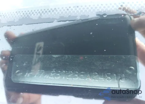 2011 Ford F250 Super Duty z USA, uszkodzony, nr VIN 1FT7W2BT2BEA24810